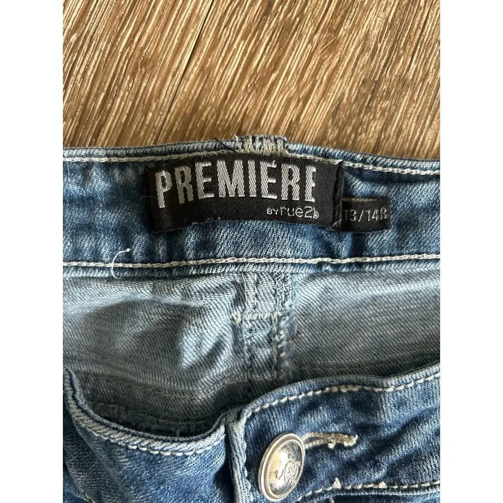 Rock revival inspired Premier Rue21 Women’s Bootcut Jeans Embellished   13/14 R​